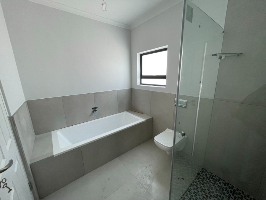 4 Bedroom Property for Sale in Sandown Western Cape